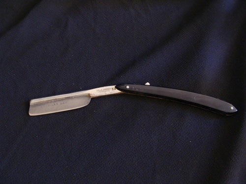 Rasoir coupe choux ancien