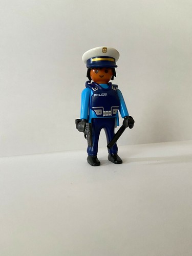 Playmobil personnage policier