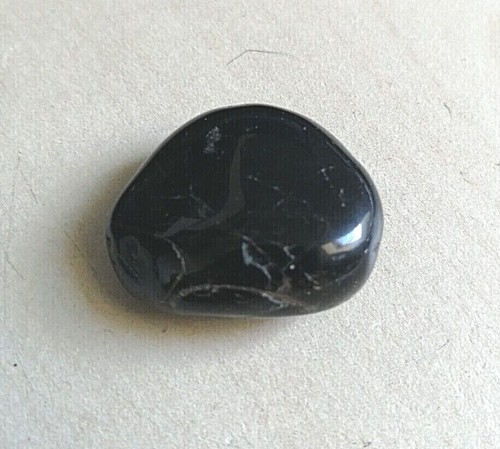 Pierre roulée onyx noir 58 - pierre,