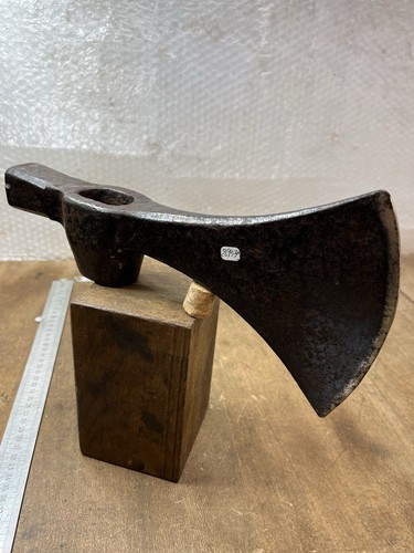 Hache forgée outil - forgée,