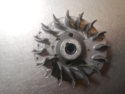 Volant moteur zenoah - volant, (origine)