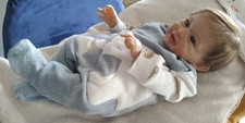 bébé reborn souriant Léo