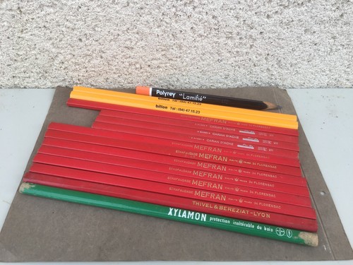 Anciens crayons papier - 15,