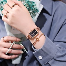 Montre carrée femme en