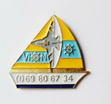 pin's VION Equipement Aéronautique -