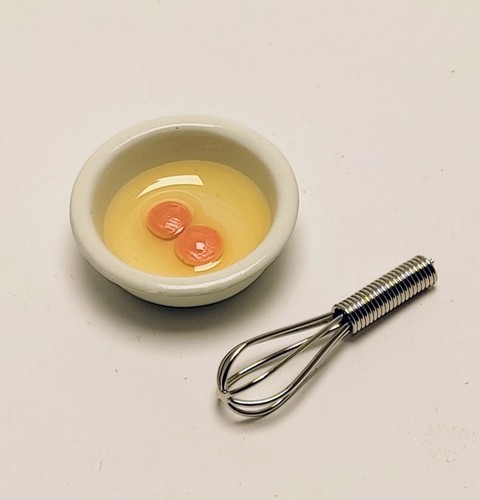Oeufs cassés dans bol - 2,