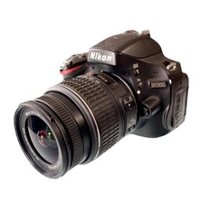 Nikon D5100  16,2 Mpix Appareil Photo Reflex Numérique avec objectif 18-55 mm