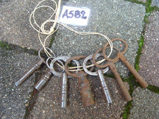LOT A582 DE 7 CLÉ CLÉS CLEFS