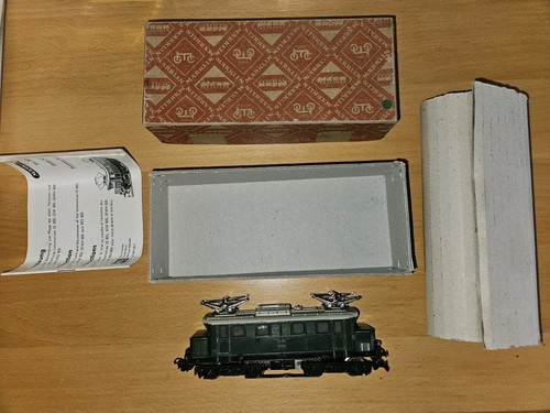 Märklin 3011 locomotive - h0,