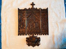 Ancien autel bénitier