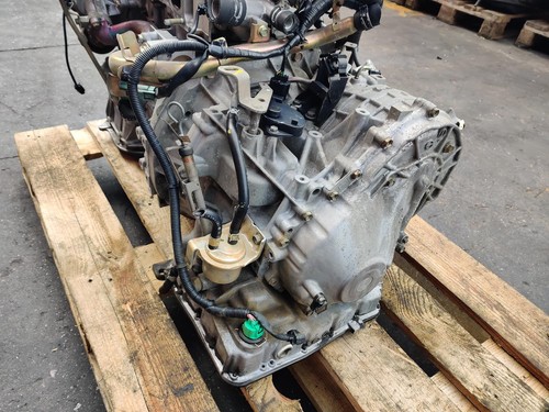 Nissan serena mk2 c24 - nissan,
