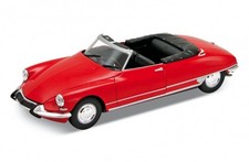 Citroen DS 19 Cabriolet rouge
