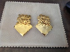 Clips oreilles créateur