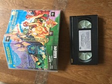 CASSETTE VIDEO VHS DESSIN ANIME PETIT DINOSAURE  4 voyage au pays des brumes