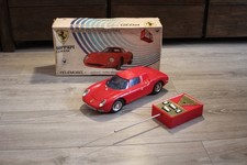 Ancienne grande voiture