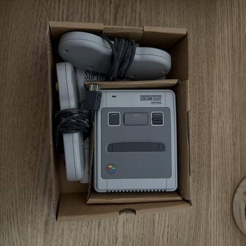 Nintendo super nes - nes, mini