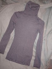 Col Roulé A Rayures Gris Et Noir 