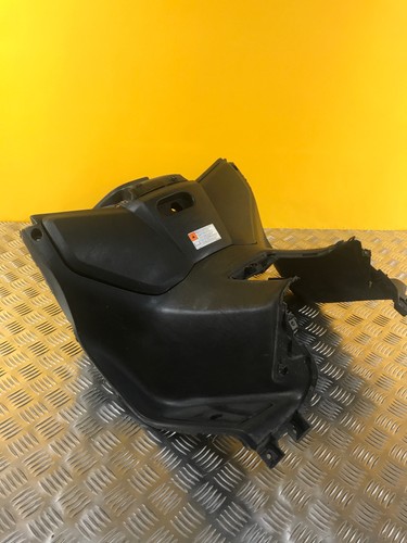 Tablier supérieur avant - , pour