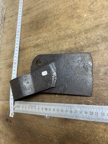 Hache mineur outil ancien - hache,
