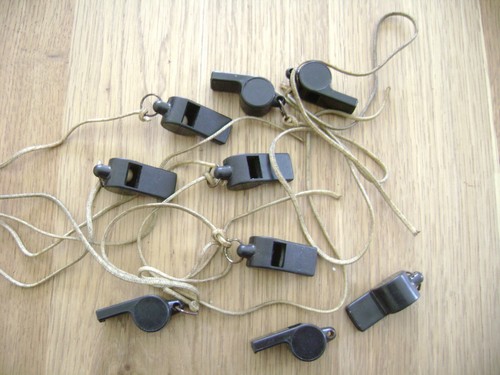 Objet ancien sifflet - ancien,