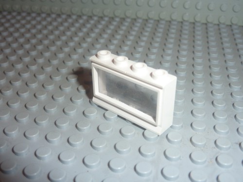 Lego white window 1x4x2 - lego,