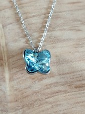 🦋 Collier Papillon Bleu