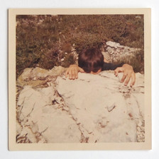 Garçon vue plongée