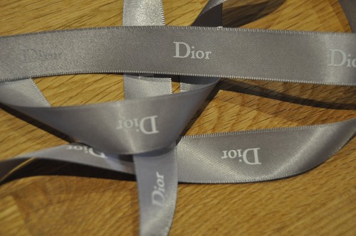Joli ruban dior parfum - ruban,