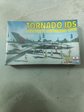 Maquette ESCI TORNADO IDS WITH