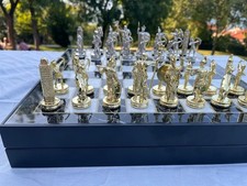 Jeu d'échecs avec rangement