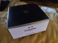 Poudre libre corps Chanel numéro 5