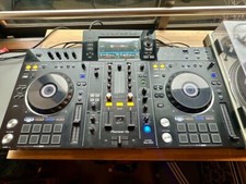 Contrôleur DJ tout-en-un