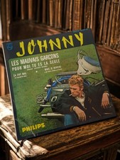 Vintage 45 tours Johnny Hallyday ancien disque vinyle collection rétro