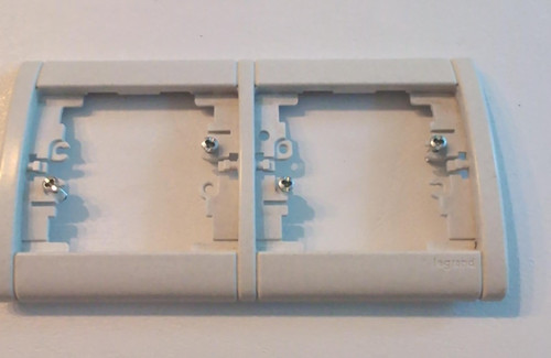 Plaque double horizontale