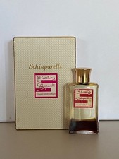 Schiaparelli shocking dans - ",