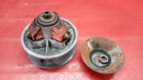 Poulie embrayage variateur - poulie,