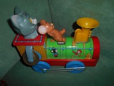 TOM & JERRY TRAIN VINTAGE TIN TOY BATTERY TOY JOUET ANCIEN EN TÖLE STYLE DISNEY
