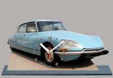 Voiture ancienne DS 21 d super en horloge sur socle 08