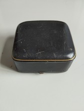 ANCIEN ÉCRIN CUIR NOIR ET OR