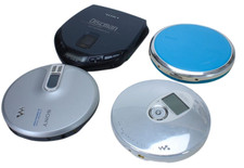 Lot 4 Lecteur Portable