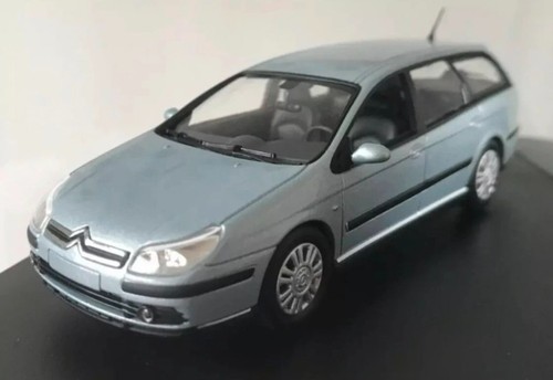 Citroën break bleu 2004 - c5,