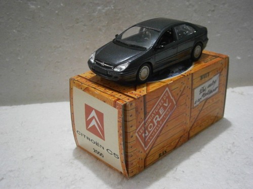 Voiture miniature citroen - voiture,