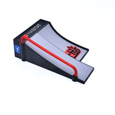 PLAYMOBIL * SPORT * Double Rampe Grise pour Skate Park Barre Rouge HABITAT 9094