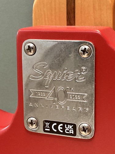 Squier fender 40th anniversary - fender,