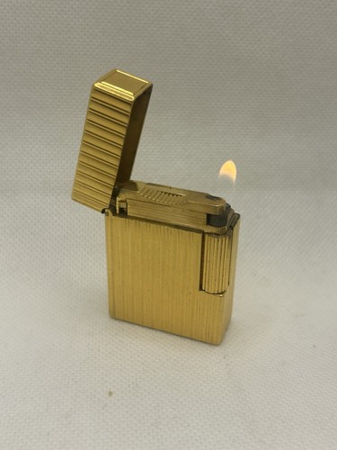 Ancien briquet dupont - st,