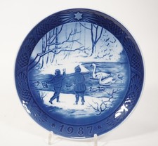 Royal Copenhagen 1987 Assiette