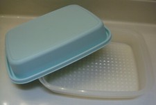 TUPPERWARE Season N' Serve Marinade Container in MINT Vtg 1294 1295 Made in USA