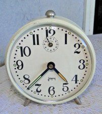 Réveil ancien JAPY mécanique