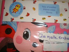 TAIE D OREILLER  DROLES DE PETITES BETES BELLE LA COCCINELLE 63 X 63 CM NEUVE
