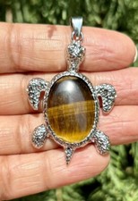 Médaillon pendentif TORTUE
